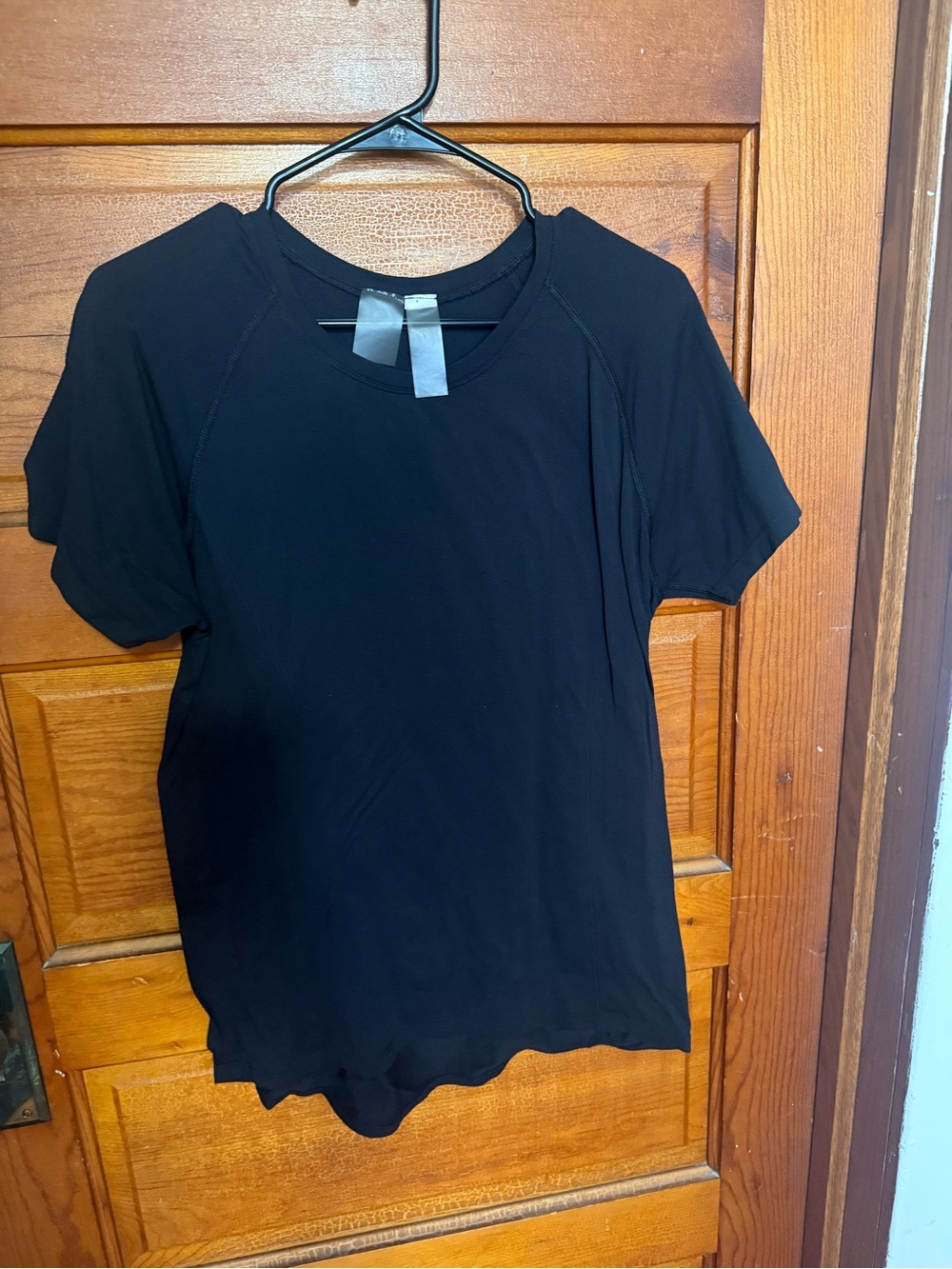 Calia By Carrie Black Short Sleeve athletic Crewneck Tee